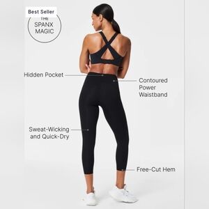 SPANXshape Booty Boost 7/8 Leggings